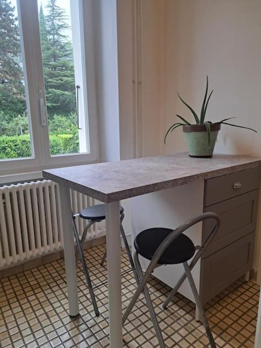Comfortable 1 Bd